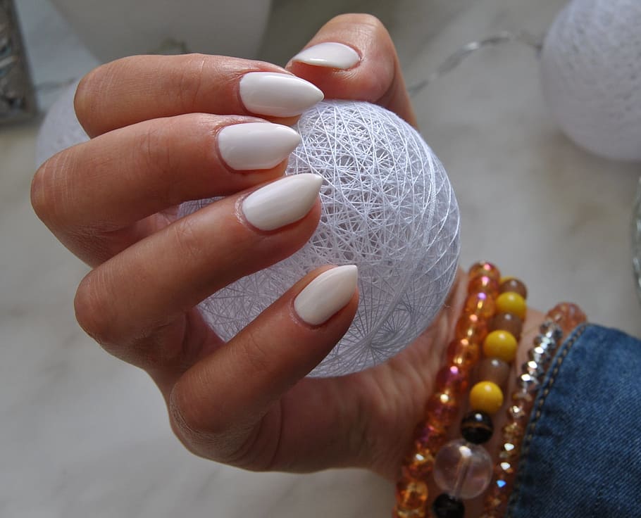 person, holding, white, wire ball, Nails, Manicure, Varnish, Paint, beautician, hands