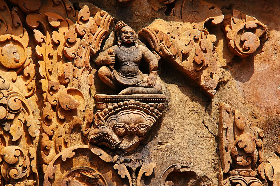 hindu god, concrete, statue, banteay srei, temple, travel, antique, old, beautiful, angkor wat