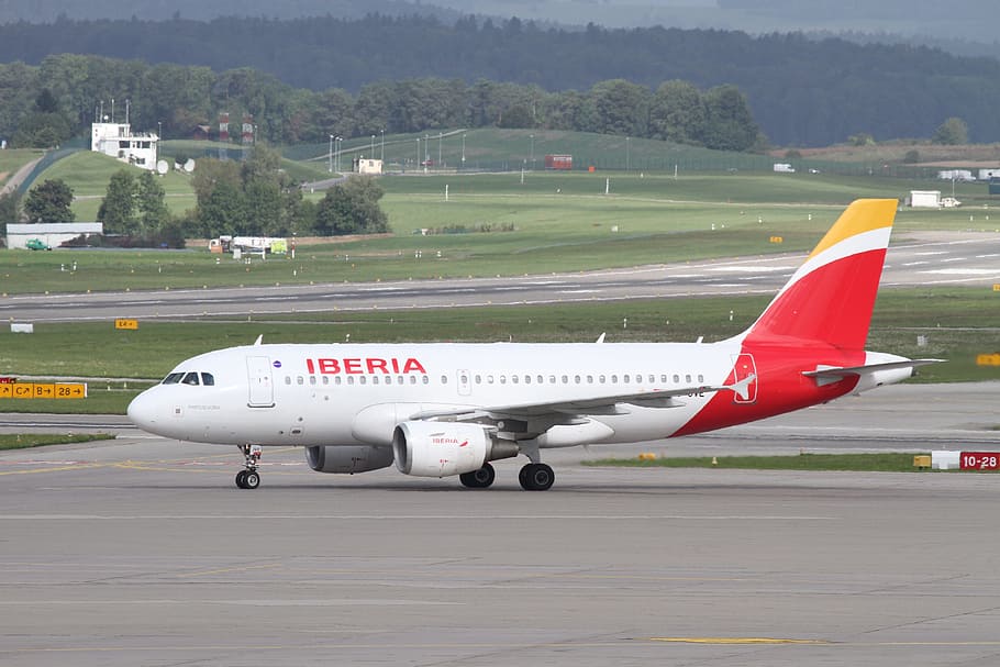 iberia airplane, land, aircraft, iberia, passenger aircraft, airport zurich, jet, flyer, aviation, airport
