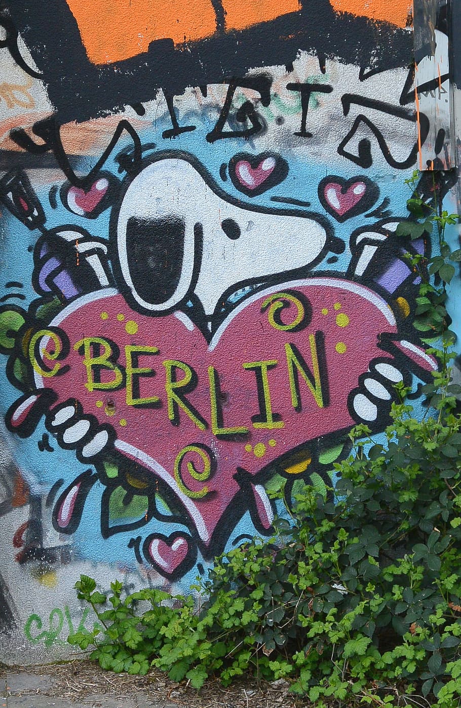 Graffiti, Street Art, Urban Art, art, sprayer, mural, berlin, kreuzberg, snoopy, text