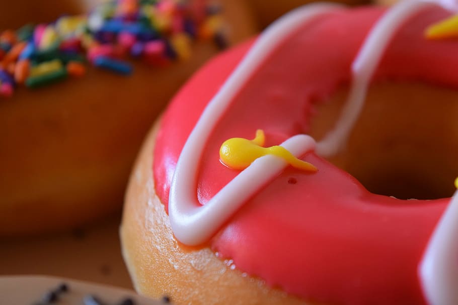Close-up de donut, donut, productos horneados, dulce, glaseado, comer y beber, pasteles, Estados Unidos, merienda, Comida