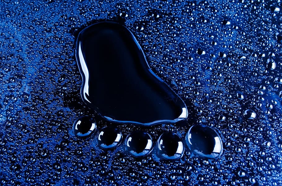 footprint, shaped, water droplets, men, rain, close-up, wet, clear, print, step