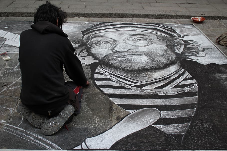 street art, art, bologna, dallia lucio, diesgno, chalk, black and white, portrait, memory, affection