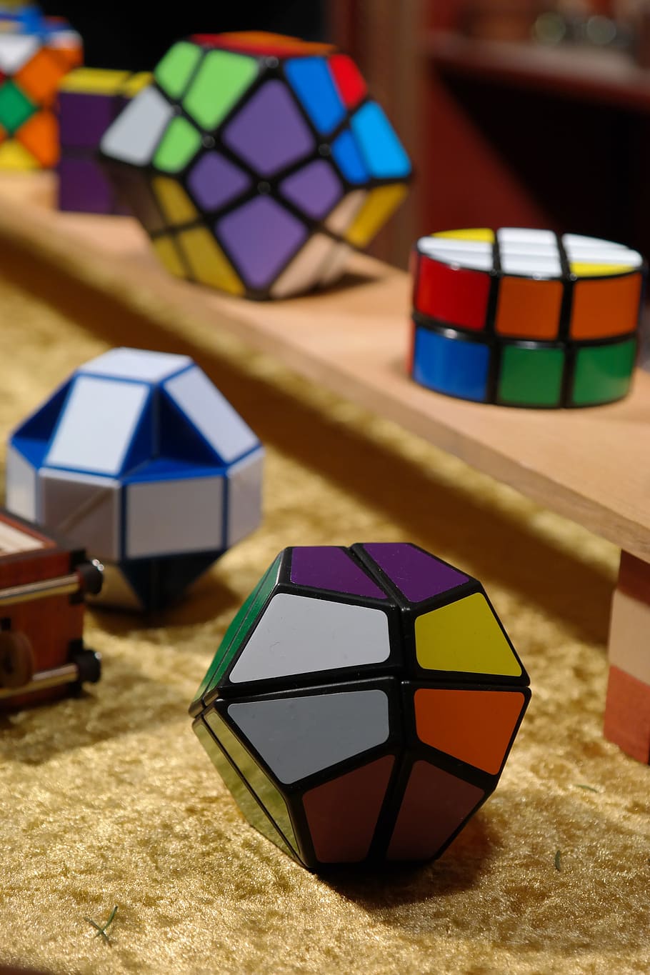 magic cube, patience games, puzzle, tricky, toys, puzzle piece, play, metal, runaway, difficult