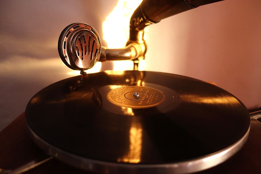 Gramophones, Music, Turntable, tinge, old-fashioned, record, arts culture and entertainment, indoors, close-up, technology