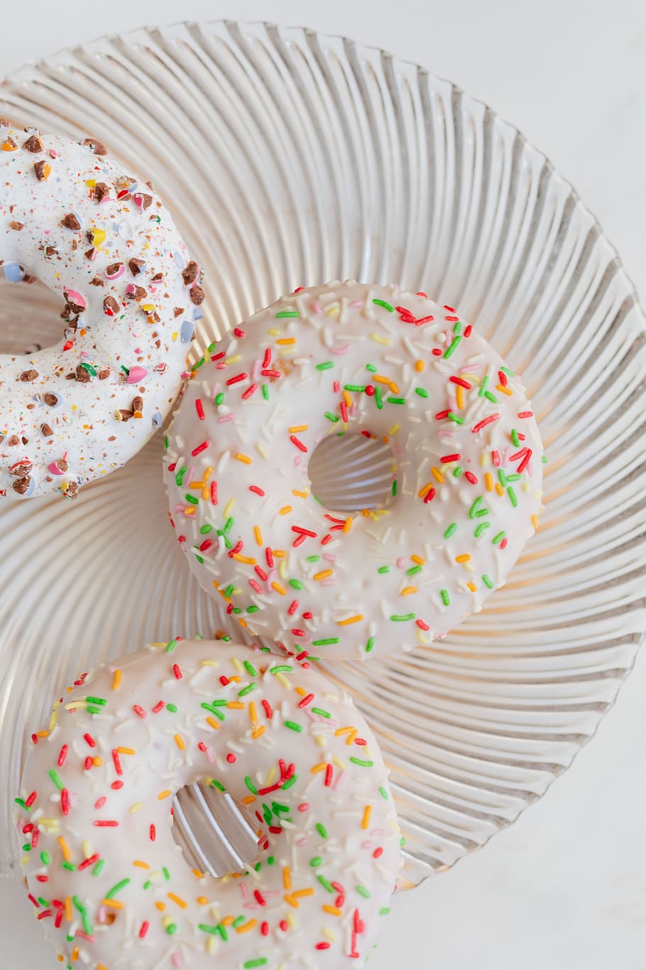 donuts, doughnuts, white, plate, marble, minimal, sweet, Coloured, dunts, glass