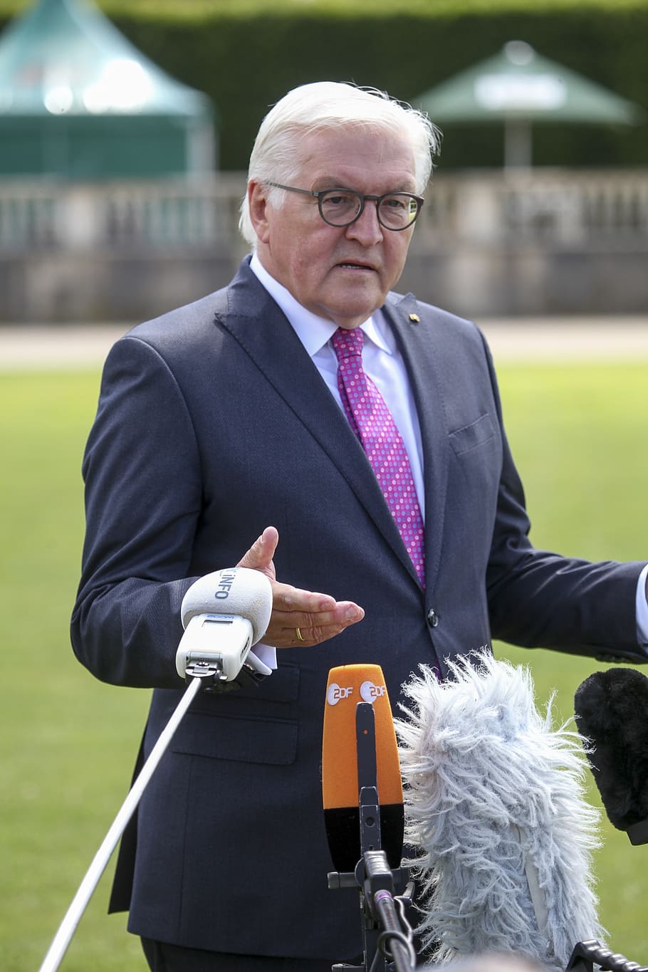 federal president, frank-walter steinmeier, federal republic of germany, head of state, president, politician, policy, senior Adult, men, outdoors