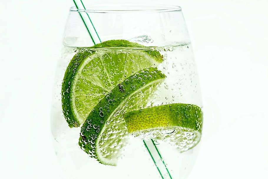 clear, wine glass, sliced, lemon, lime, club soda, drink, cocktail, juice, cold