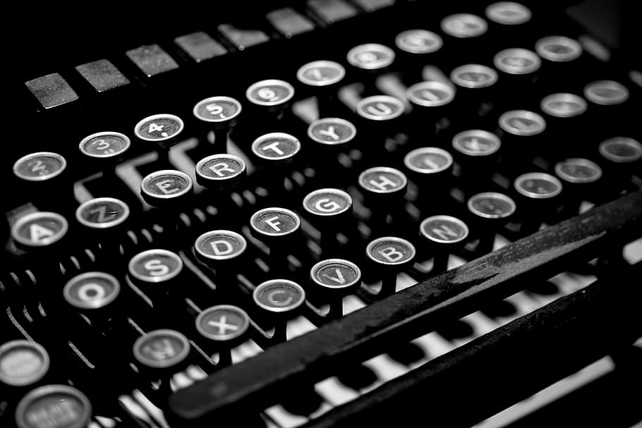 foto en escala de grises, máquina de escribir, antiguo, vintage, escritor, retro, tipo, carta, papel, autor