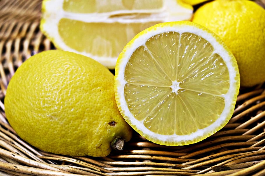close-up photography, sliced, lemon, lemons, cut, half of lemon, vitamins, frisch, fruit, food
