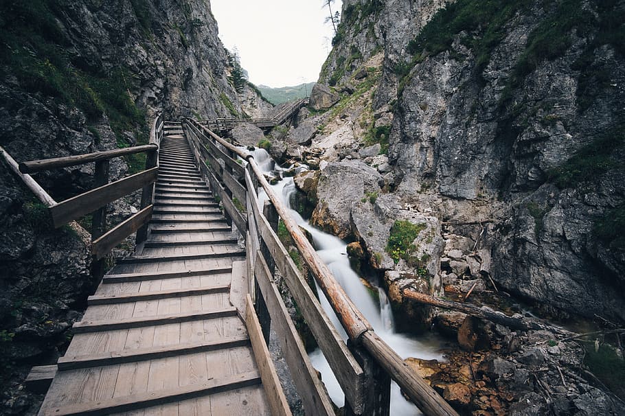 fotografía timelapse, corriente de agua, marrón, madera, camino, escalera, puente de madera, puente, al aire libre, escalada