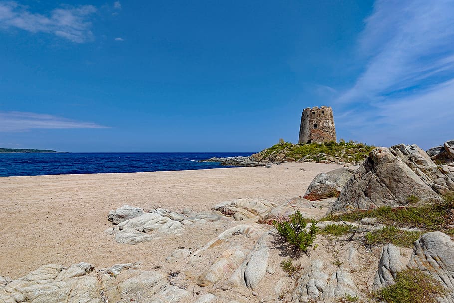 Cerdeña, playa, torre di bari, barisardo, junto al mar, cielo, agua, mar, belleza en la naturaleza, roca