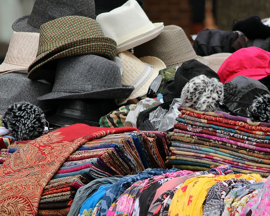 Sombreros, bufandas, chales, telas, algodón, seda, tweed, lana, colorido, textil