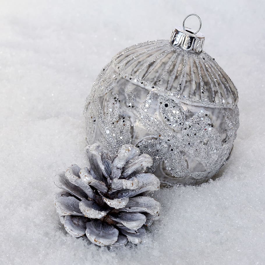 silver glitter bauble, white, painted, pine cone, fur textile, christmas, made, gifts, surprise, grinding
