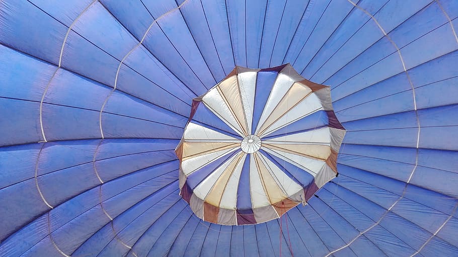 balon, balon udara panas, penerbangan balon, terbang, balon piring, pola, sudut pandang rendah, biru, tidak ada orang, bentuk
