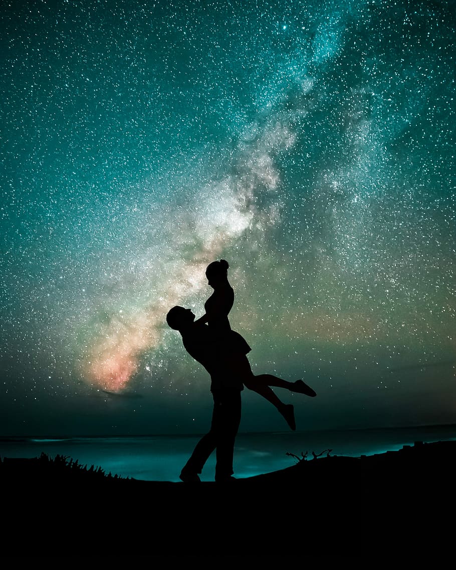 couples, night, stars, milkyway, shadow, people, outdoors, silhouette, stage, light