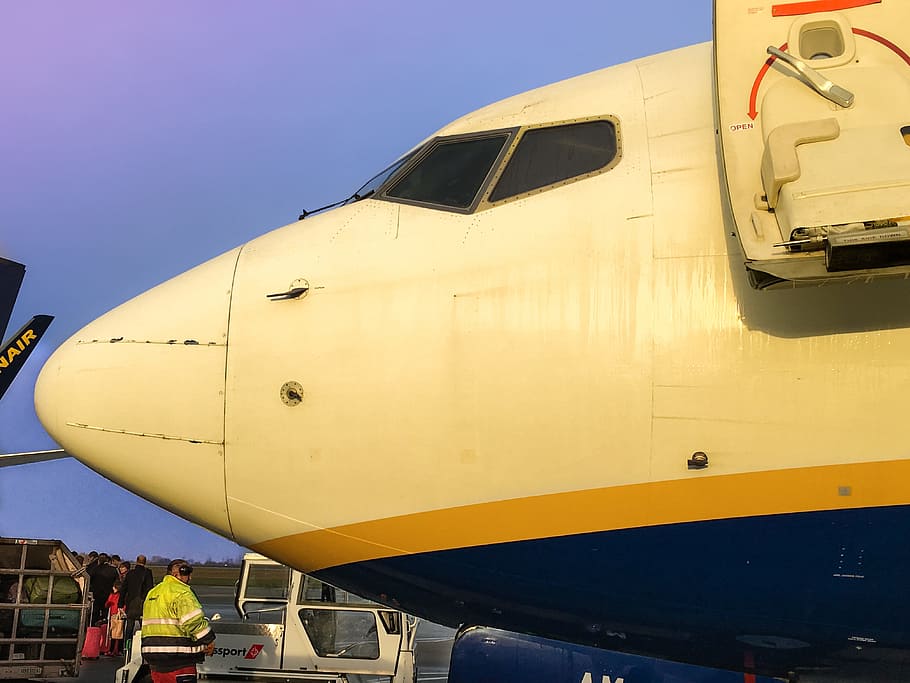 pesawat beige, Ryanair, Boeing, London Stansted, pesawat, 737-800, 737, turbin, jet, terbang