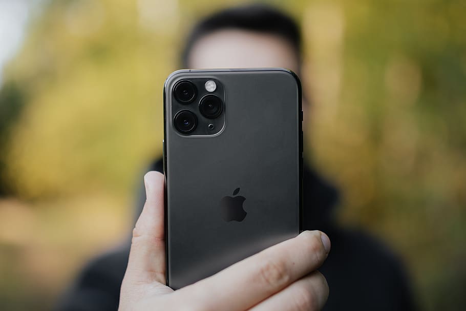 Iphone 11 фото. Iphone 11 Pro Space Gray. Iphone 11 Pro Space Grey. Iphone 11 Space Gray. Айфон 11 Промакс Space Grey.