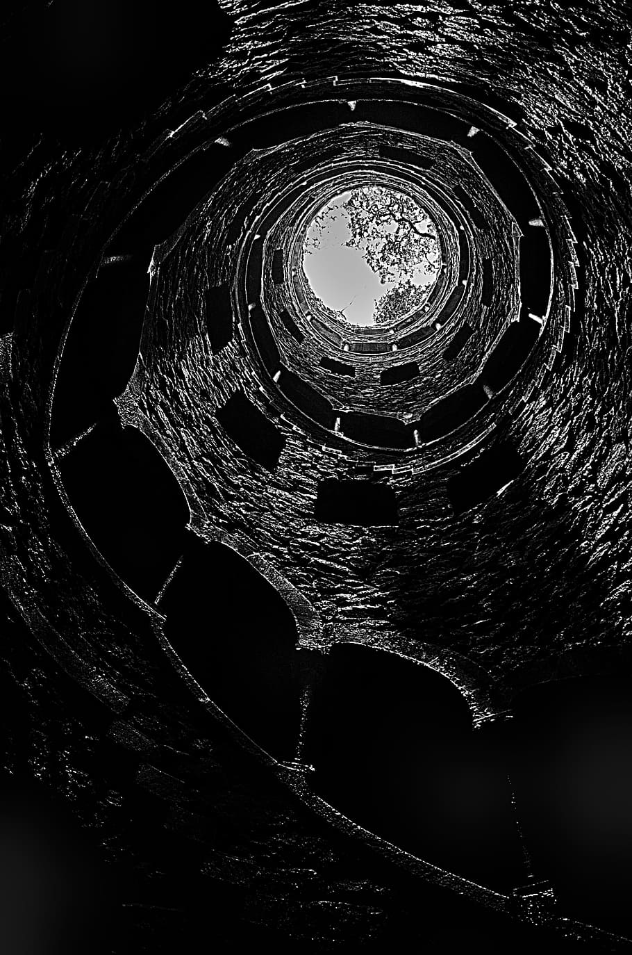 Sintra, Portugal, Well, Initiatory, well initiatory, circle, textured, concentric, nature, water