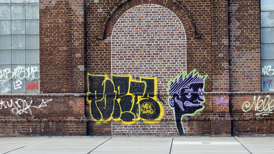 graffiti, arte, pintura, aerosol, ofensa, pared, arquitectura, estructura construida, texto, exterior del edificio