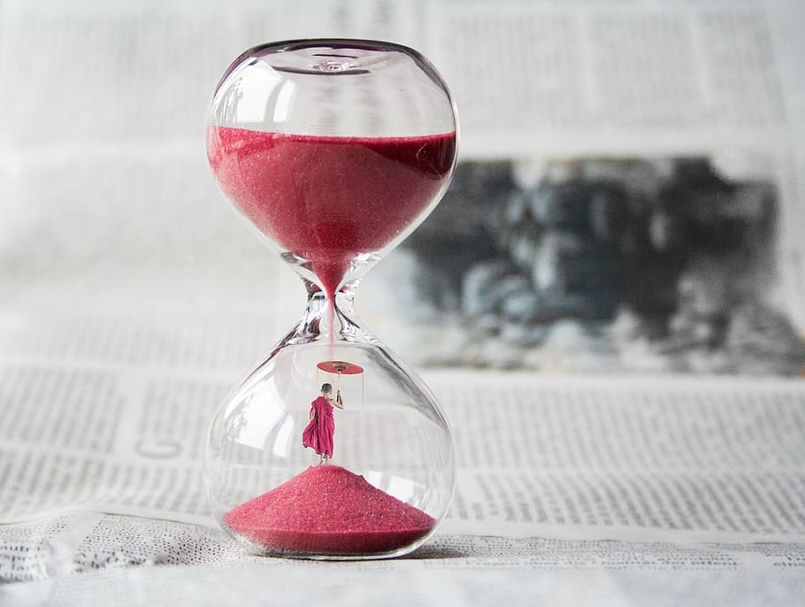 red, sand glass hour, hourglass, clock, sand, time, knapp, minute, timepiece, time of