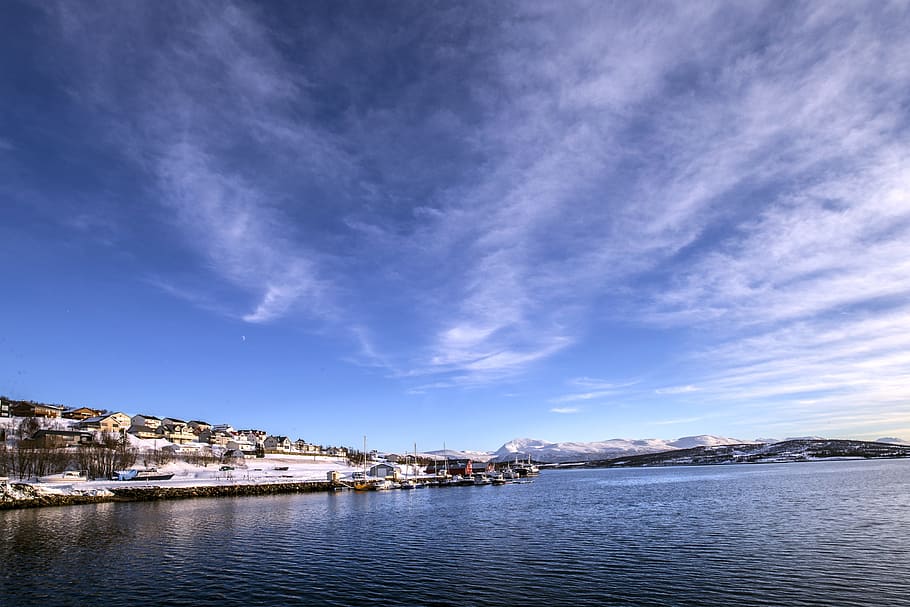 islandia, salju, danau glasial, langit biru, arsitektur, eksterior bangunan, struktur bangunan, air, langit, kota