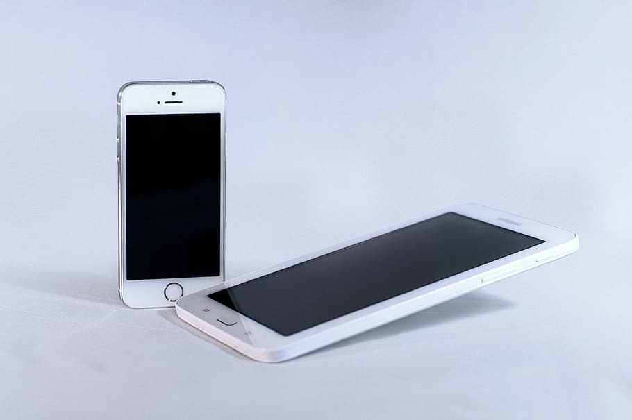 white, android tablet computer, silver iphone 5, 5s, apple, samsung, phone, iphone, mobile, portable