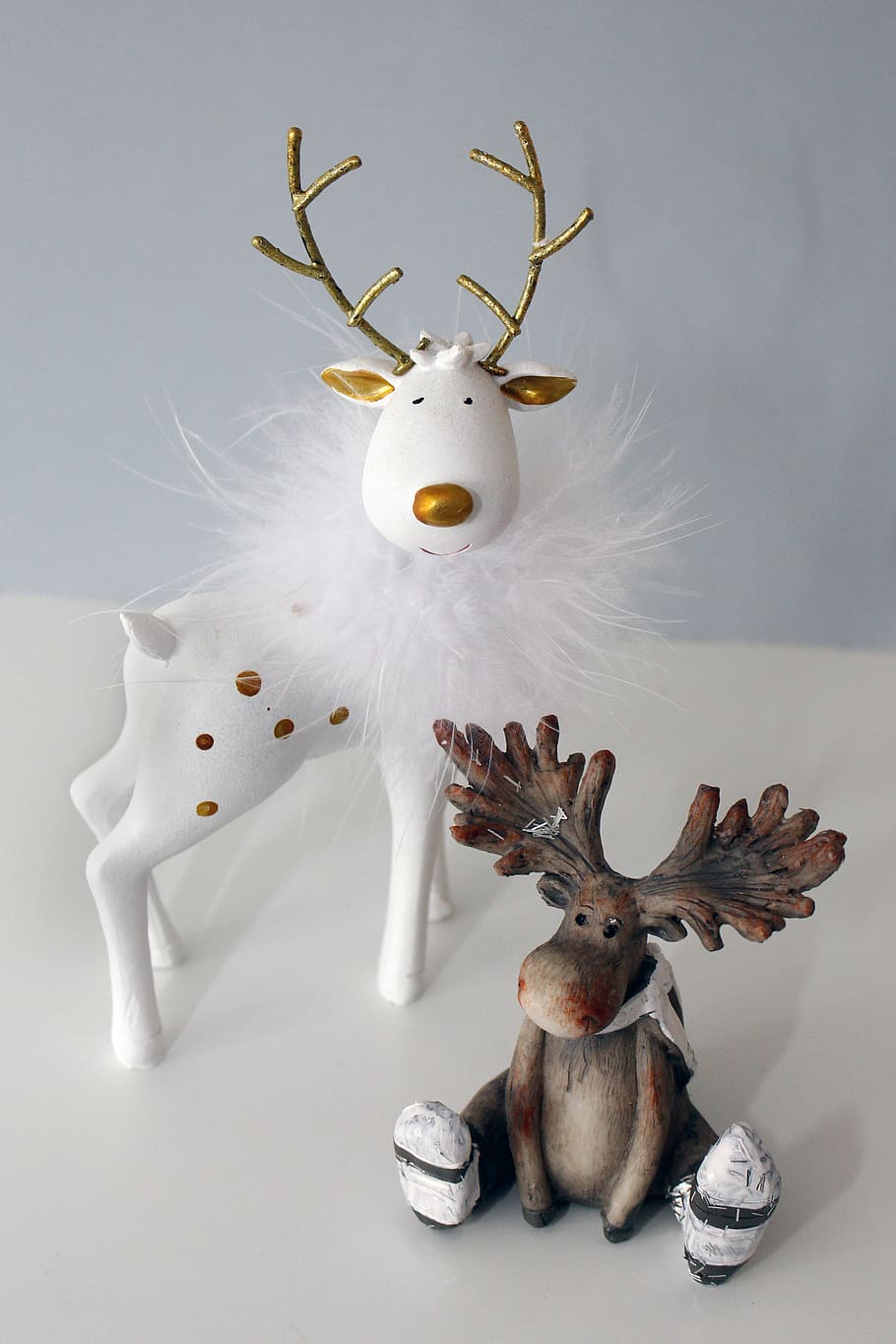 christmas, moose, moose lady, moose couple, love, pair, winter, reindeer, christmas decoration, christmas motif