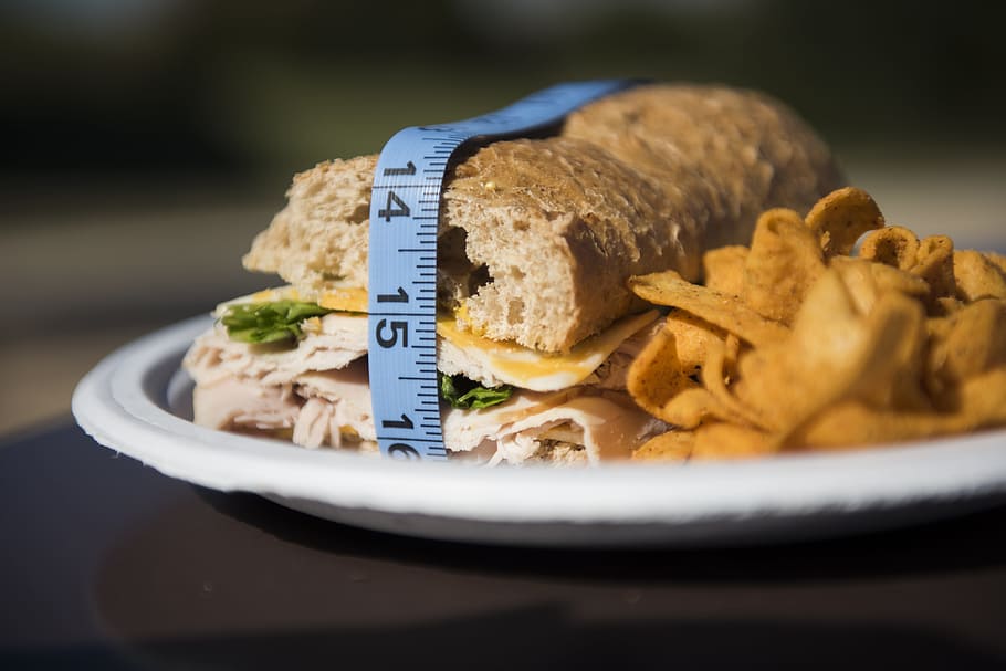sandwich, measure, chips, lunch, obesity, food and drink, food, studio shot, freshness, indoors