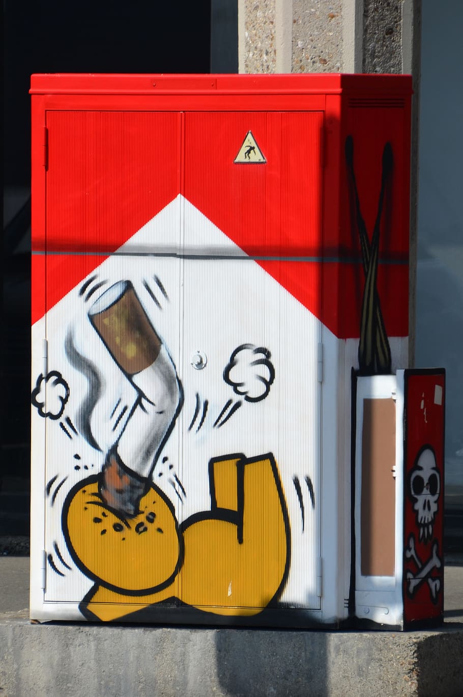 cigarettes, smoke, tobacco, unhealthy, addiction, smoking, nicotine, art and craft, creativity, representation
