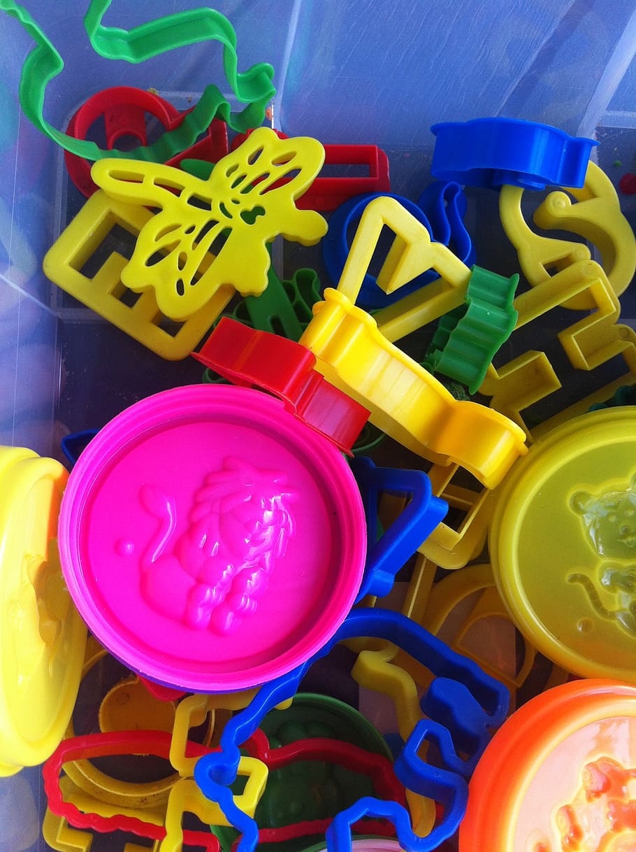 cortadores de galletas, playdoh, hacer, crear, diversión, brillante, plástico, niño pequeño, niño, multicolores
