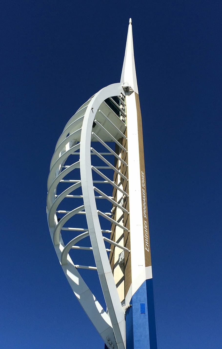 spinnaker tower, portsmouth, gunwharf quays, waterfront, tall, tower, uk, landmark, blue, sky