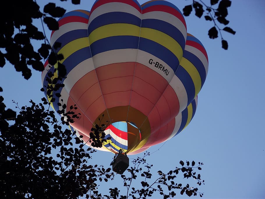 hot air balloon, balloon, flying, air, hot, colorful, travel, flight, transportation, basket
