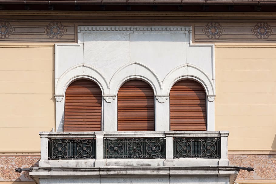 villa, town home, building, marble, window, roller shutter, mori, trentino, painting, ornament