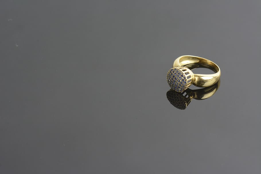 dourado, claro, anel de pedras preciosas, cinza, superfície, anel, plano de fundo, bijuteria, jóia, jóias