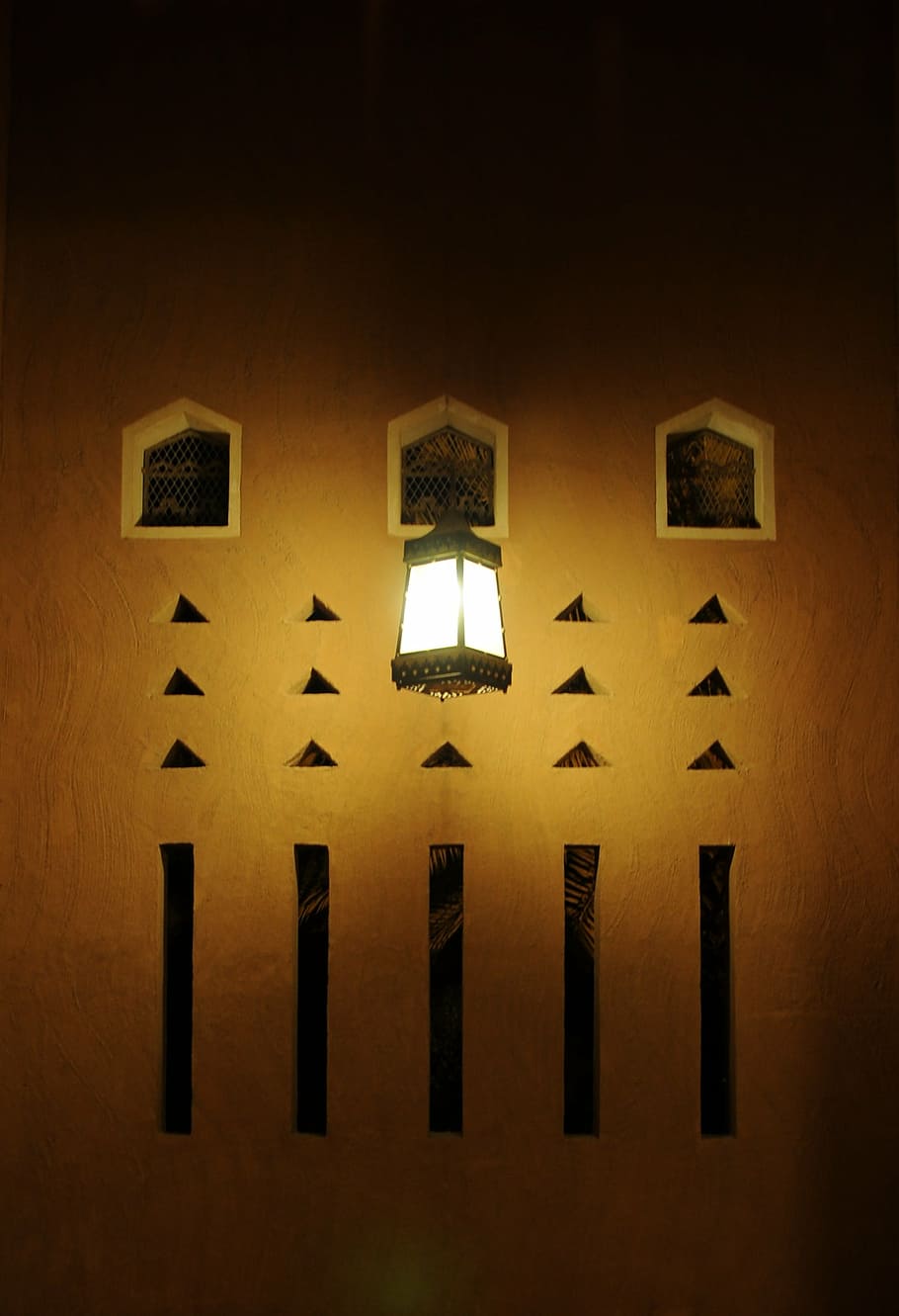 barro, viejo, arabia saudita, tradicional, casa de barro, claro, oscuro, iluminado, equipo de iluminación, en interiores