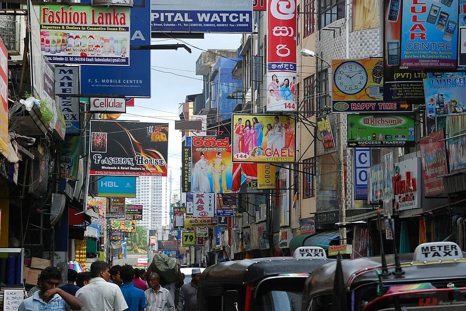 lote de sinalização, Índia, Pessoas, Cidade, Ruas, índios, tráfego, táxis, carros, multidão