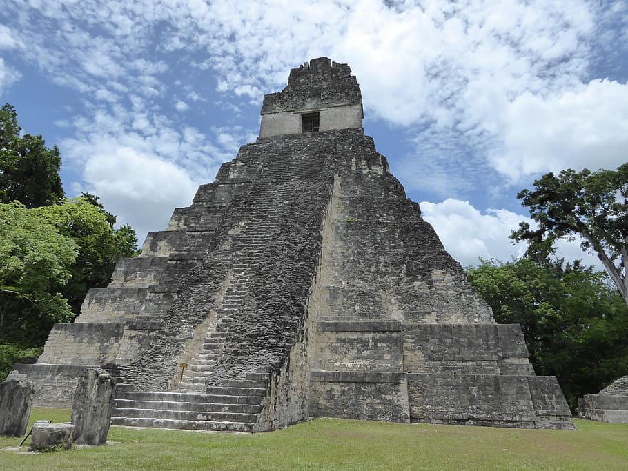 piramida mayan abu-abu, Piramida, Maya, Tikal, Guatemala, mayan, yucatan, chichen Itza, kuno, kukulkan Piramida