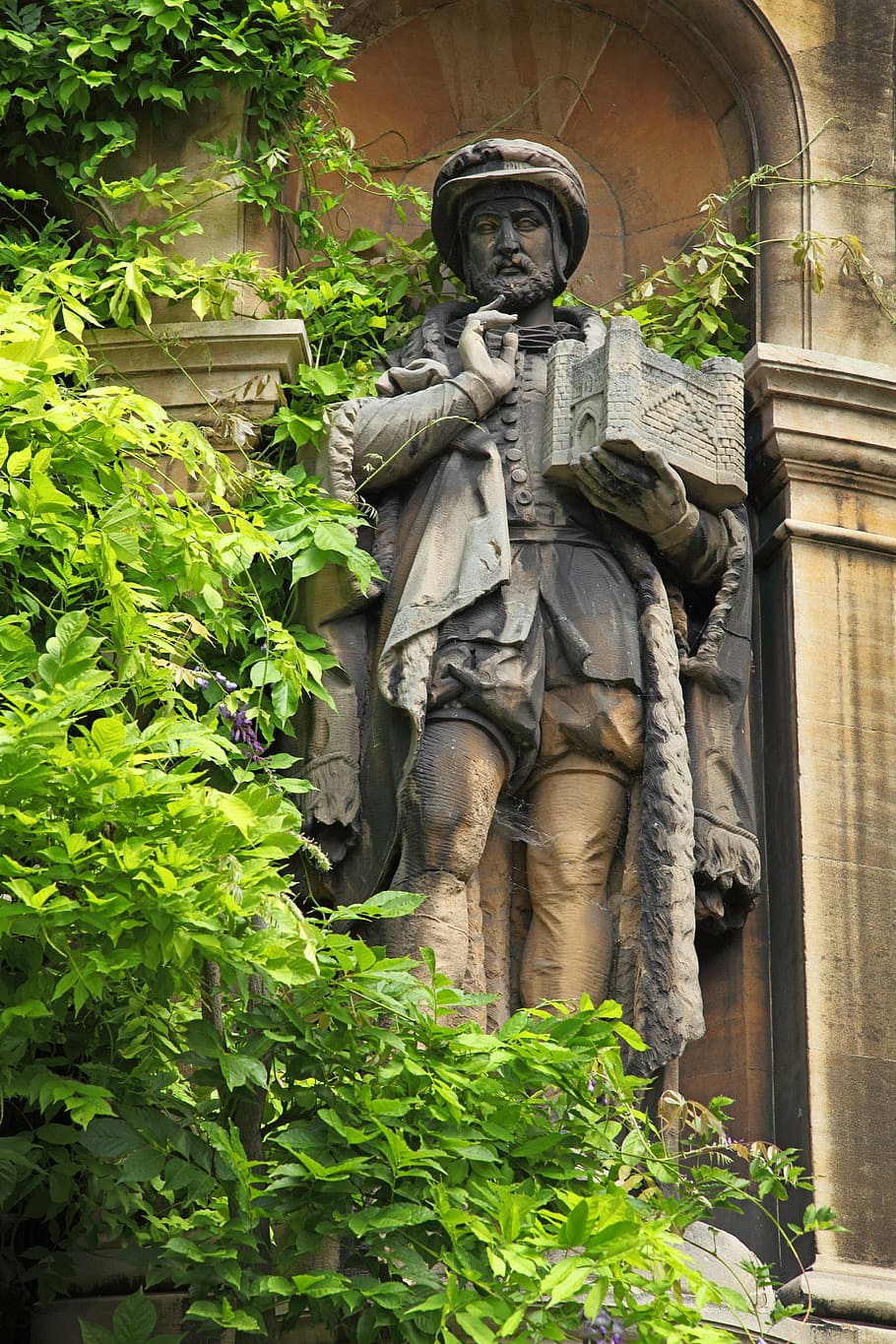 hombre, tenencia, estatua del libro, arquitectura, arte, edificio, Cambridge, campus, universidad, educación