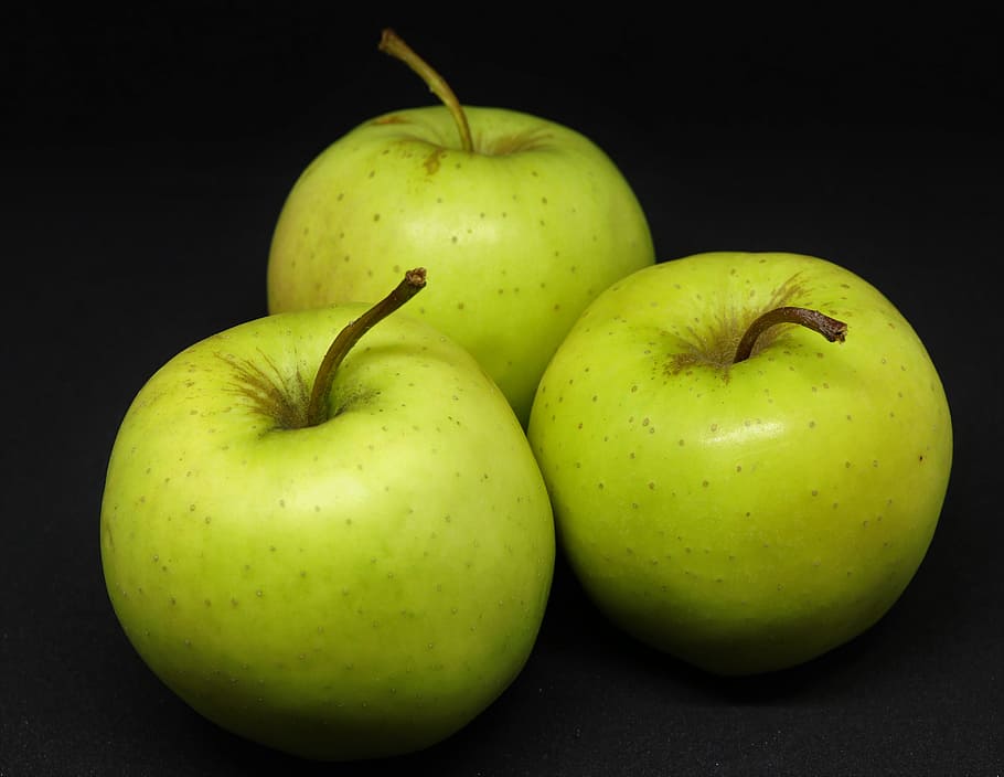apple, golden delicious, fruit, food, freshness, juicy, healthy, ripe, green, fresh
