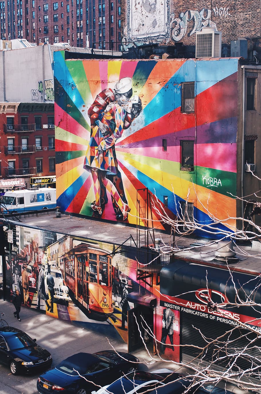 arte callejero, nueva york, high line, multicolor, ciudad, arquitectura, exterior del edificio, estructura construida, transporte, modo de transporte