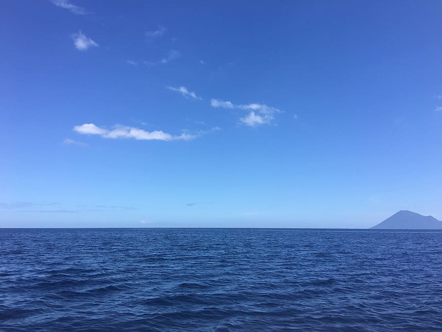 青い海, 青, マナド, 水, 海, 風景-自然, 空, 水面上の地平線, 自然の美しさ, 静かなシーン