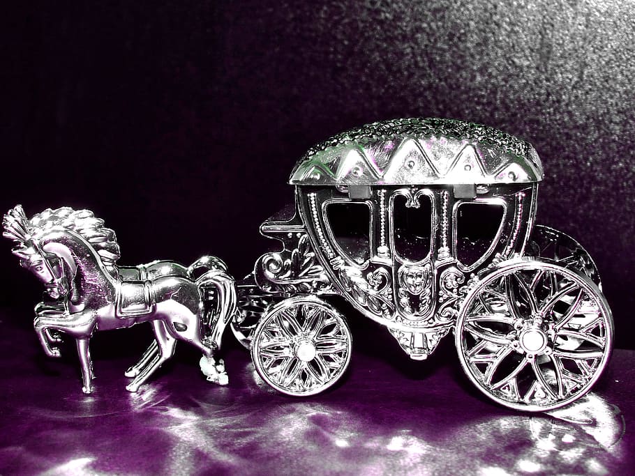 silver-colored horse carriage figurine, silver, coach, silver wedding anniversary, antique, horse drawn carriage, still life, indoors, metal, art and craft