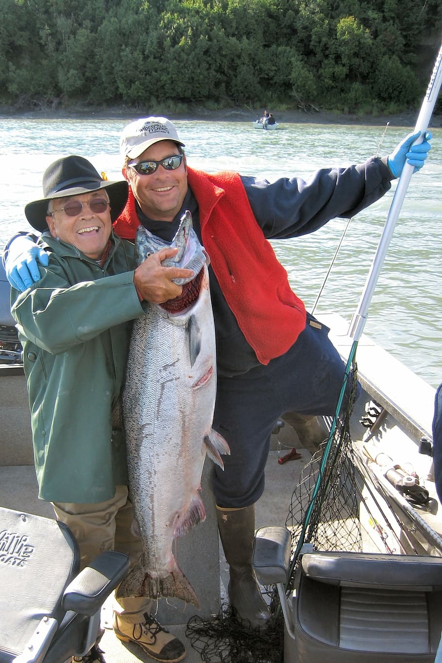 man, holding, salmon fish, fish, alaska, alaskan guide, kenai river, joy, happy, king salmon