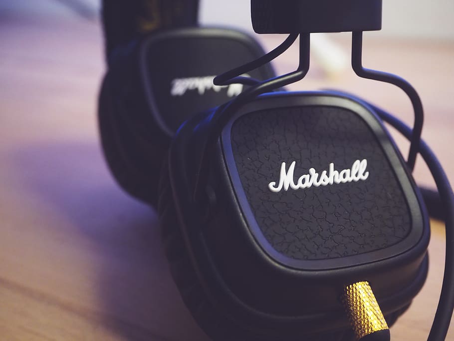 marshall, audio, speaker, equipment, music, headphone, mockup, communication, technology, close-up