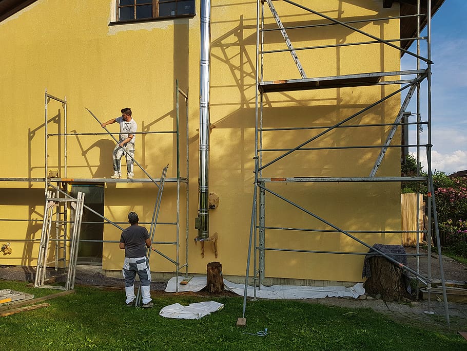 scaffold, build up, painter, house, integrated, renovate, shadow play, real people, full length, architecture