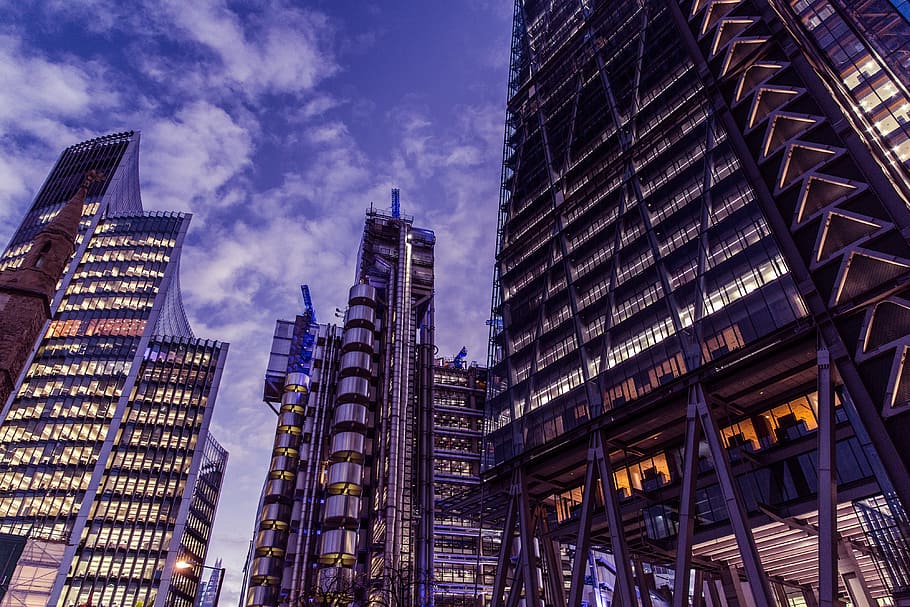 wide-angle shot, taken, dusk, financial, district, Wide-angle, shot, London, architecture, building
