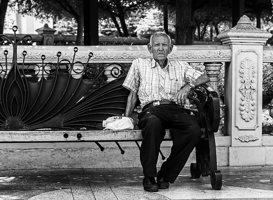 男, 座っている, ベンチ, 公園, マラカイボ, ベネズエラ, 古い, シニア, 肖像画, 黒と白