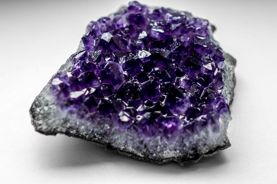 purple, geode, white, table, top, amethyst, gem, violet, chunks of precious stones, boulder