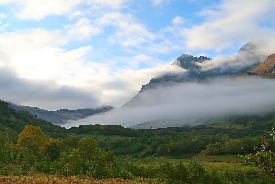 montañas, valle de montaña, lago de montaña, mañana, niebla, espacio abierto, altura, otoño, colores de otoño, valle